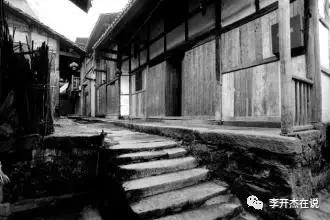 短篇小说湖水,失去记忆的小溪