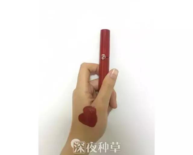 ysl口红容易化吗,ysl的口红哪个色号最漂亮