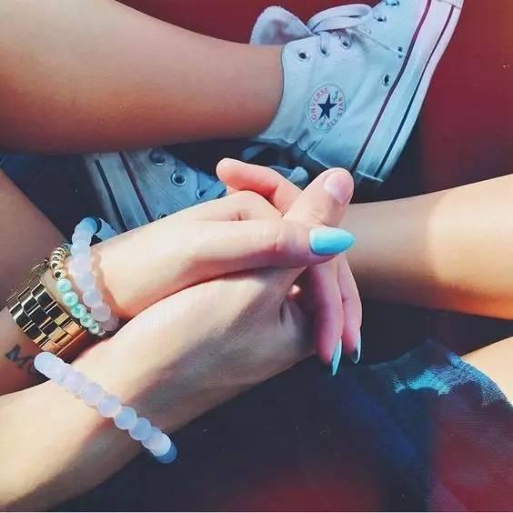 要想秀恩爱穿情侣装是一种好方法,如何优雅地穿情侣装