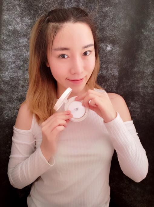 自然纯真才是王道，猫小兔教你打造甜美约会妆