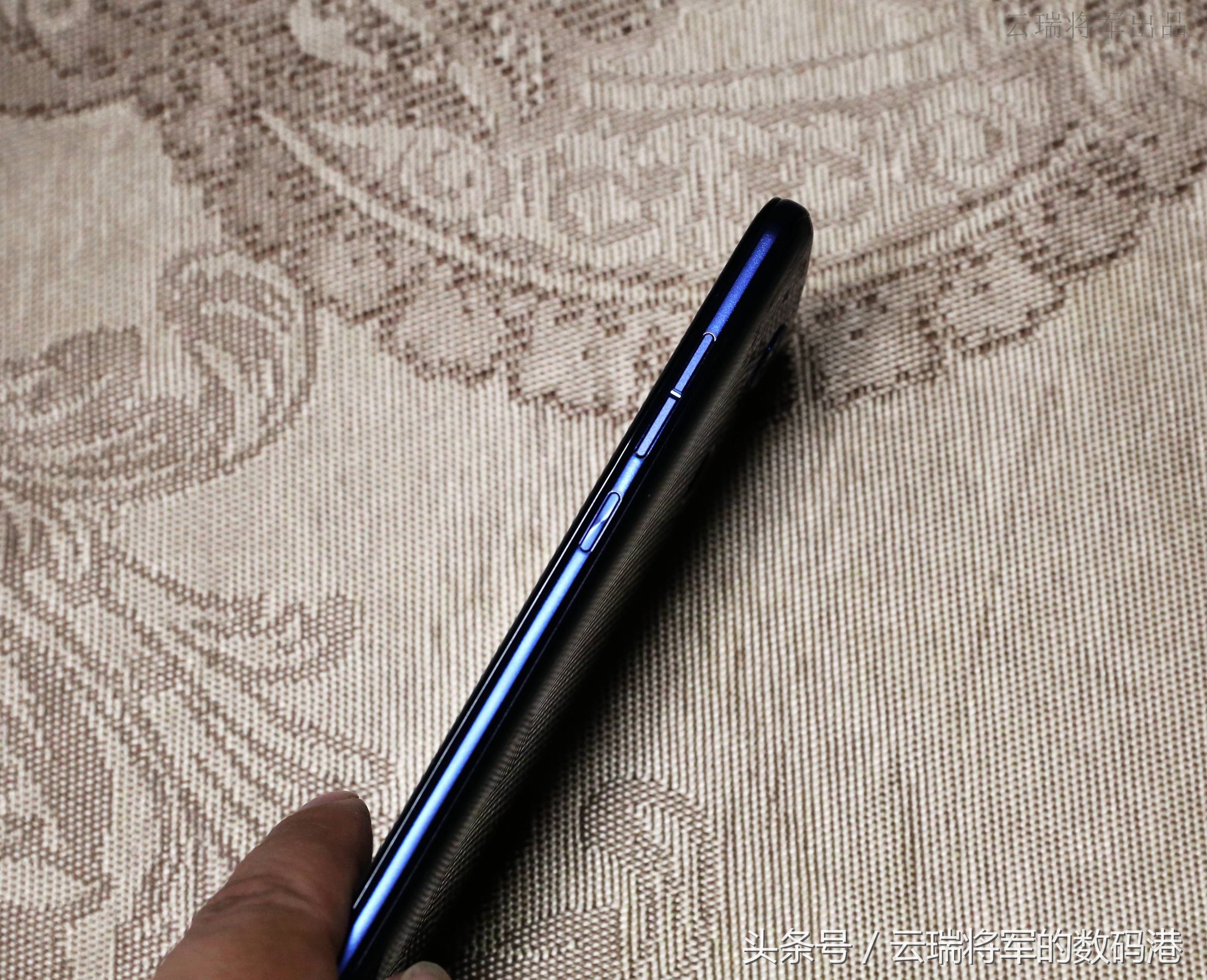 感受新视界——裸眼3D手机ivviK5测评「原创」