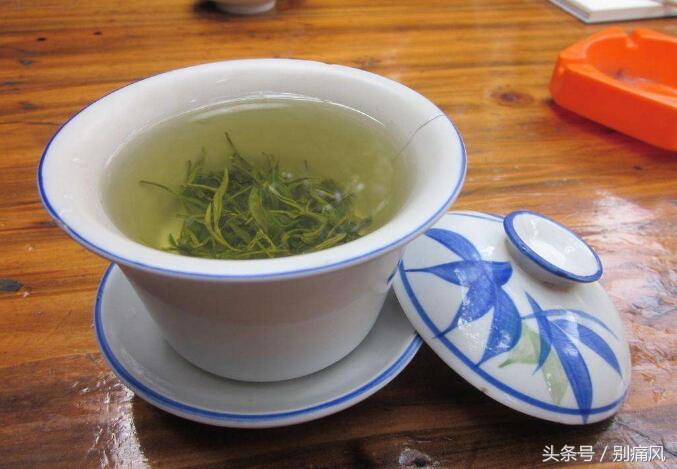 喝枸杞菊花决明茶对痛风有影响吗,痛风可以喝苦荞麦茶的功效与作用