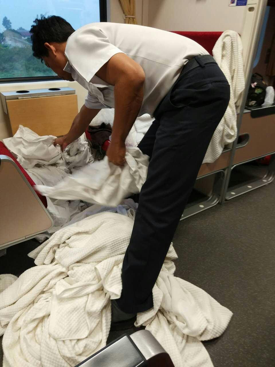 泰国火车真实视频大全,泰国火车观光视频