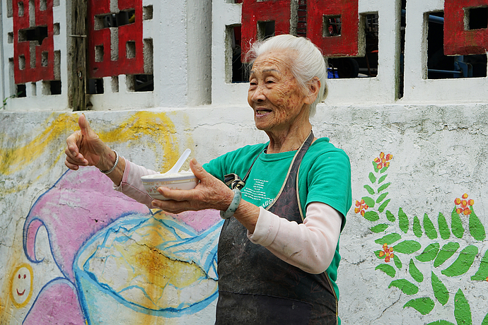 卷福为之神伤的中国密码，你可以在香港茶餐厅中解密