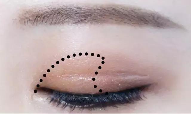 眼影盘推荐网红爆款日常妆,今年火爆的网红眼影盘你有吗