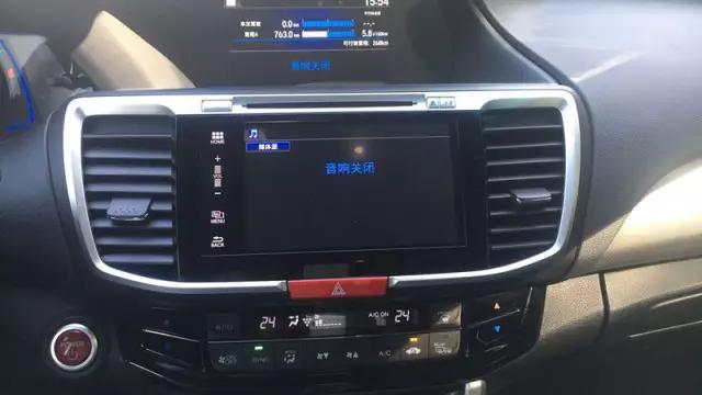 十代雅阁2.0t混动版试驾视频,混动雅阁爆发力