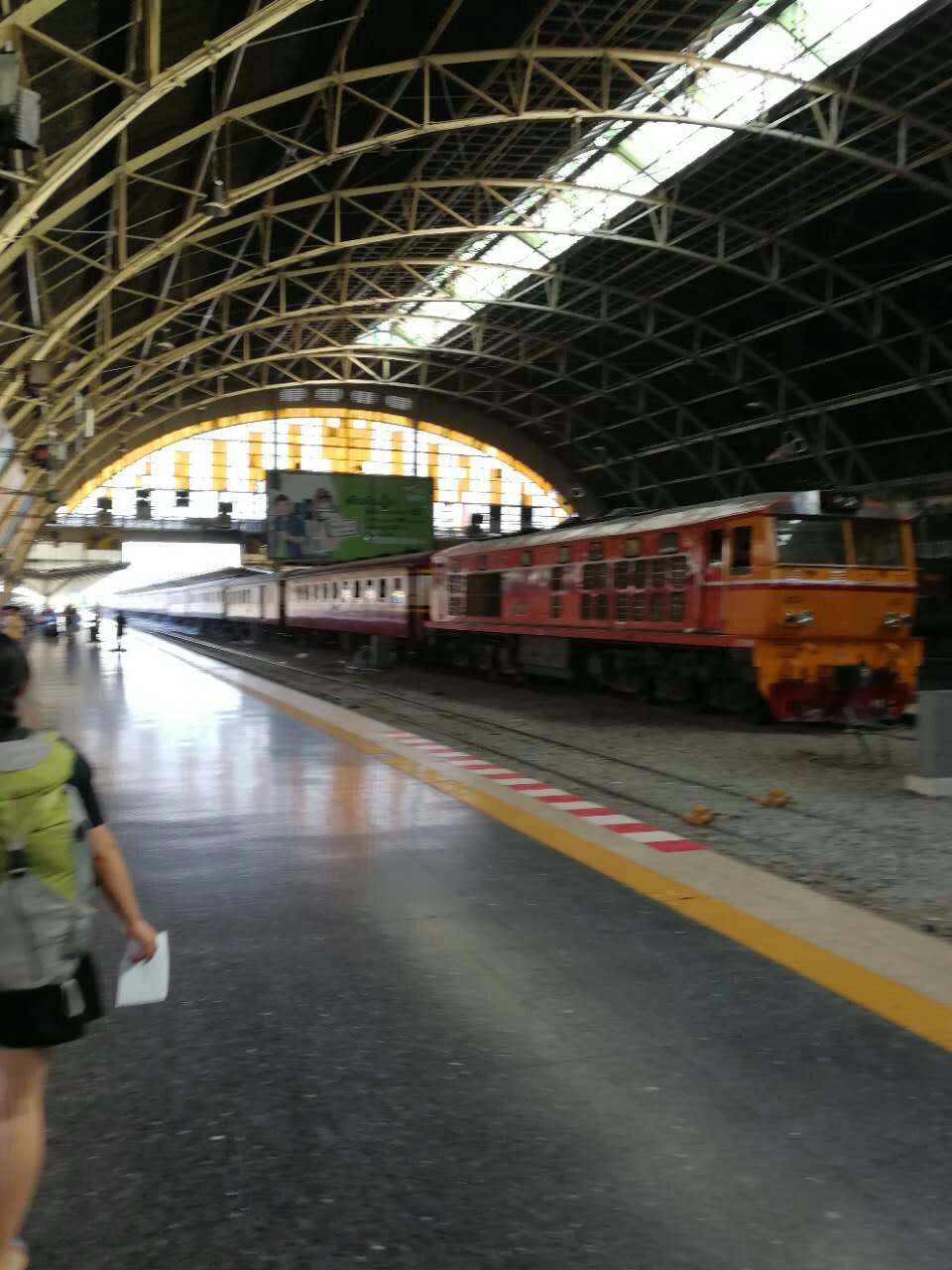 泰国火车真实视频大全,泰国火车观光视频