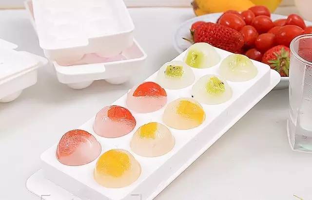 周末，宅在家里不如开始做冰棒吧！想吃什么口味自己选，这个夏天才不算浪费！