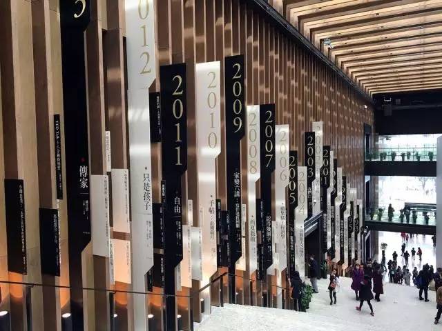 不为风物滋味好，此生何必住苏州