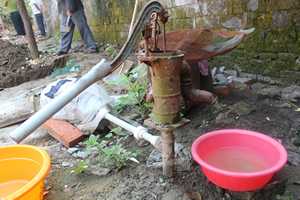 盖房的心酸和难处只有自己知道,父母盖房子的心酸感悟