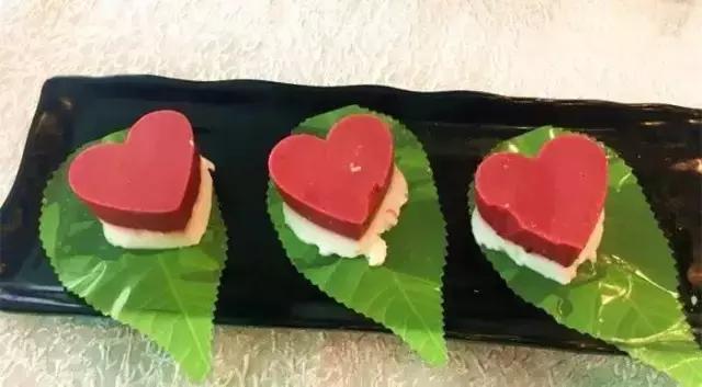 还坐什么地铁？坐上这趟最美公交，我宁愿堵成狗！