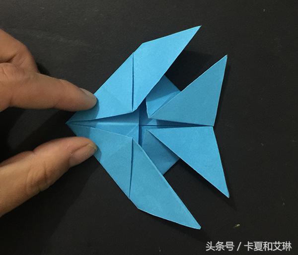 小鱼可以游的手工教程,会游的小鱼手工制作