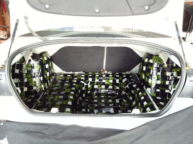 雪铁龙世嘉隔音材料,雪铁龙音响隔音改装效果