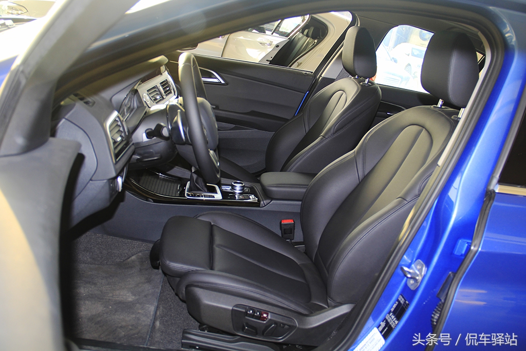 2019年宝马1系120im运动版测评,2018款宝马1系120i测评