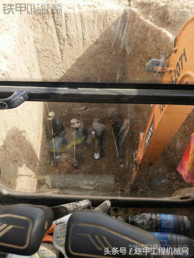 国产挖掘机三一的好还是徐工的好,国产三一挖掘机为什么卖得那么好