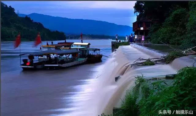 对不起，我要去夹江“区”了！