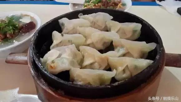 对不起，我要去夹江“区”了！