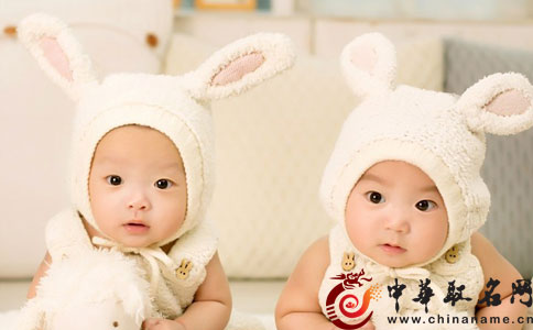 秀气女宝宝英文名,2023年文雅好听的女宝宝名字