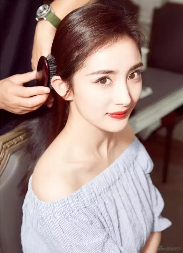 刘涛披荆斩棘口红色号,杨幂显白的口红