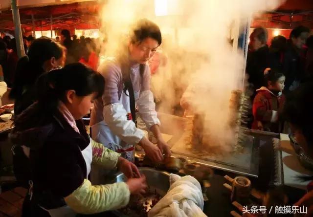 对不起，我要去夹江“区”了！