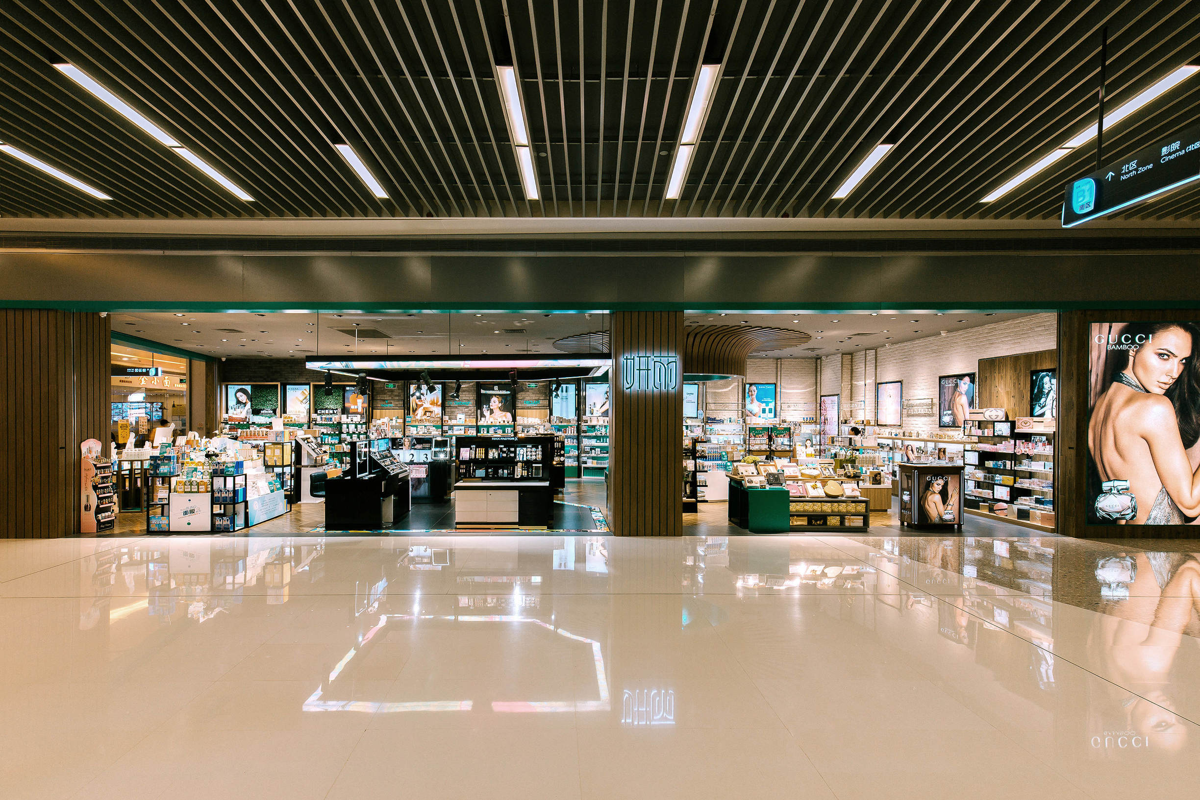 她没什么牛逼的，只是越来越好看了