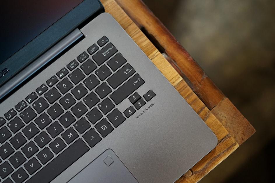 华硕灵耀u4100uq加内存,华硕灵耀u4100uq7200尊爵蓝