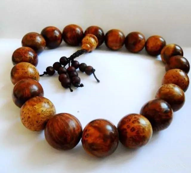 老炮儿豪车揭秘,老炮儿拿了什么东西