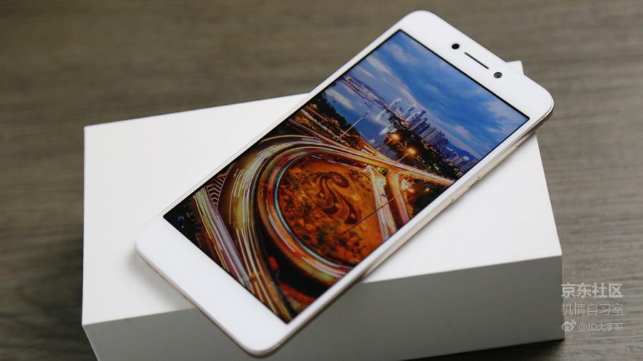 1500块以内的手机玩游戏,酷派酷玩6大米评测