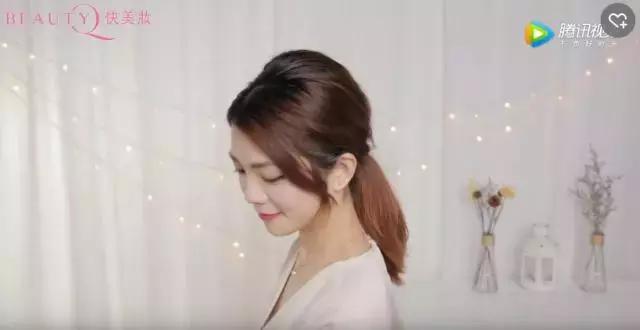 中长发不用打理的发型,不长不短满头卷打理方法