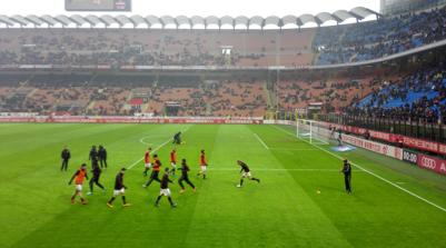 圣西罗红黑,红黑圣西罗