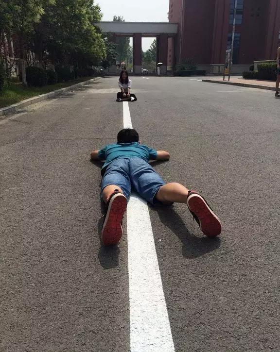 男朋友？我要在你的镜头中永远是女王！