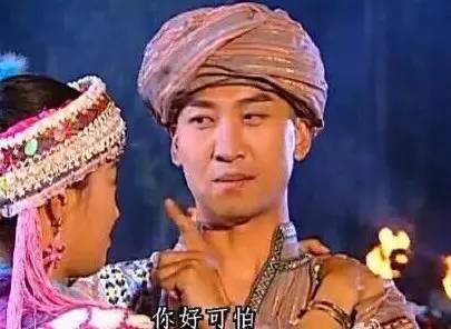 史上最奇葩的化妆品名,宫廷风化妆品