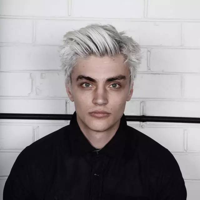 2022男士新发型图片,发型大全男不烫