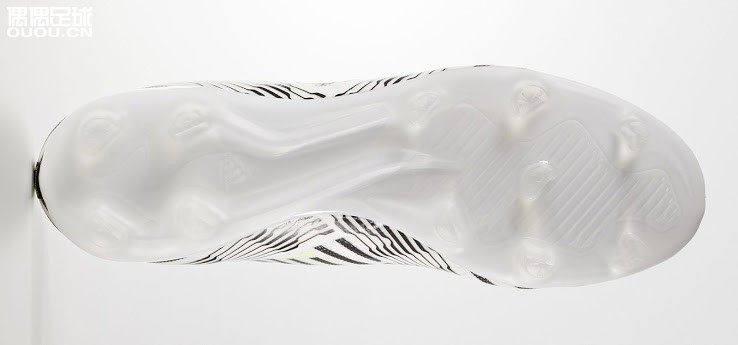 adidasnemeziz19.3测评,adidasnemeziz18红蓝