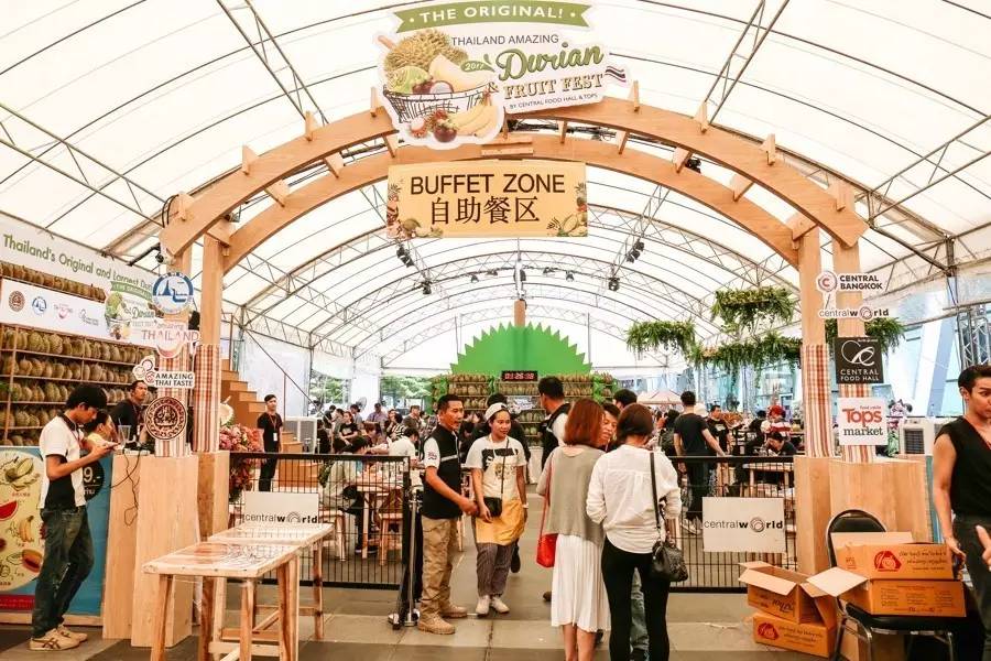 泰国吃榴莲自助餐视频,第一次吃泰国料理