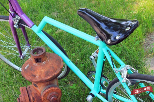 死飞下楼梯漂移各种动作,自行车漂移过弯技巧死飞