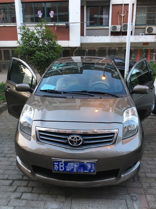 14年大众甲壳虫白色驾驶感受,新到17年大众甲壳虫