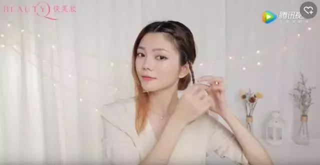 中长发不用打理的发型,不长不短满头卷打理方法