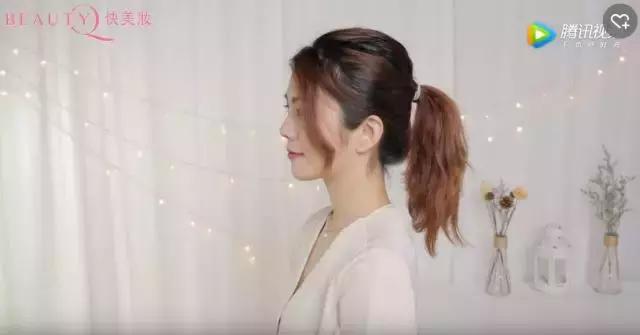 中长发不用打理的发型,不长不短满头卷打理方法