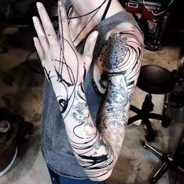 纹身店能纹短时间的纹身吗,去纹身店纹身怎么说