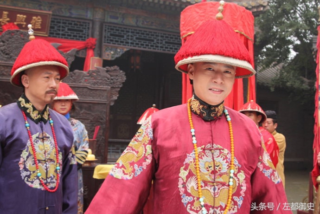 十三爷胤祥死后，子孙一代不如一代，王府被迫搬了三次家