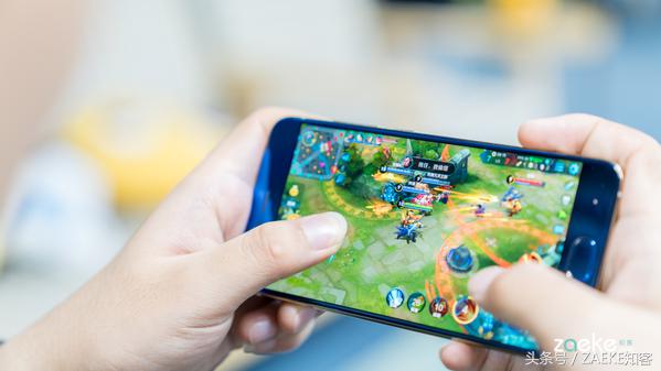 小米6还值得买吗,小米6目前还值得入手么