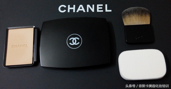 欢乐颂里曲筱绡的方包是什么牌子,欢乐颂第三集曲筱绡同款零食