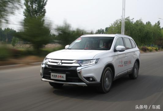 全新欧蓝德荣耀版,2018款欧蓝德荣耀版测试