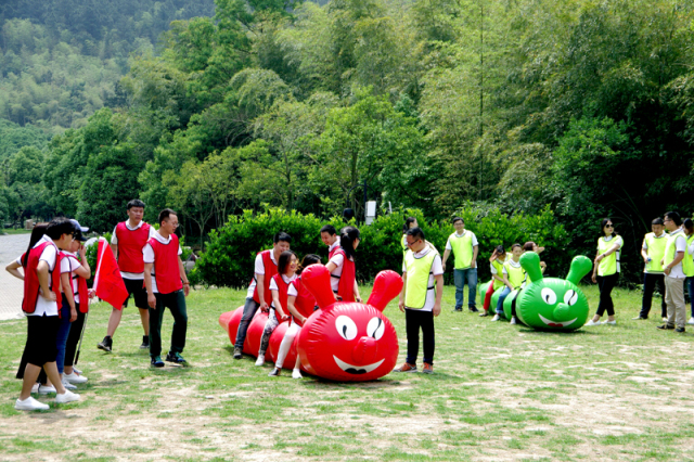 团建丨强健体魄奋勇向前，买单宝齐心创未来！