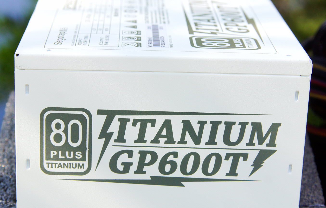 如何配置一台性价比高的游戏主机,电脑主机7000到8000