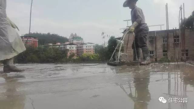 框架结构自建房地基筏板基础,自建房老基础与新筏板基础的结合
