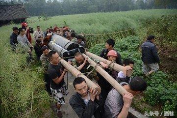 梦里有棺材是什么意思,梦里看见棺材是怎么回事