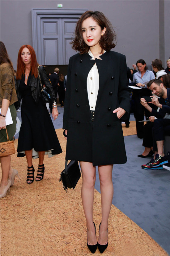 腿型不好看穿短裙怎么办,腿型不好看怎么练