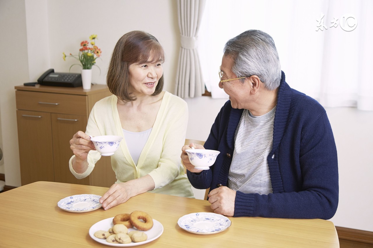 老年人晒太阳补钙有效吗,老年人补钙吃什么药